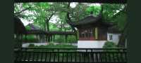 漫步蘇州園林：一場穿越千年的美學盛宴   踏入蘇州園林，彷彿打開了一本塵封的古籍，每一頁都書寫著東方