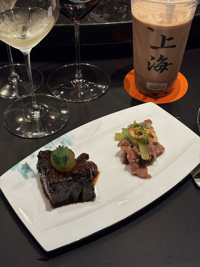 終於飲到美高梅奶茶啦！
