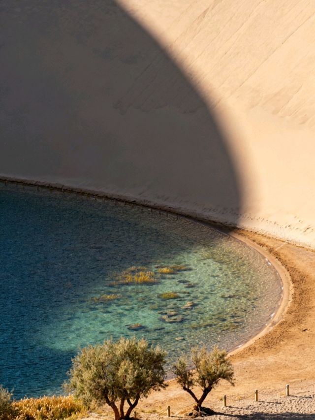 甘肅敦煌:鳴沙山月牙泉共舞千年,莫高窟壁畫裡藏著飛天的浪漫 甘肅敦煌:鳴沙山月牙泉共舞千年,莫高窟壁畫裡藏著飛天的浪漫