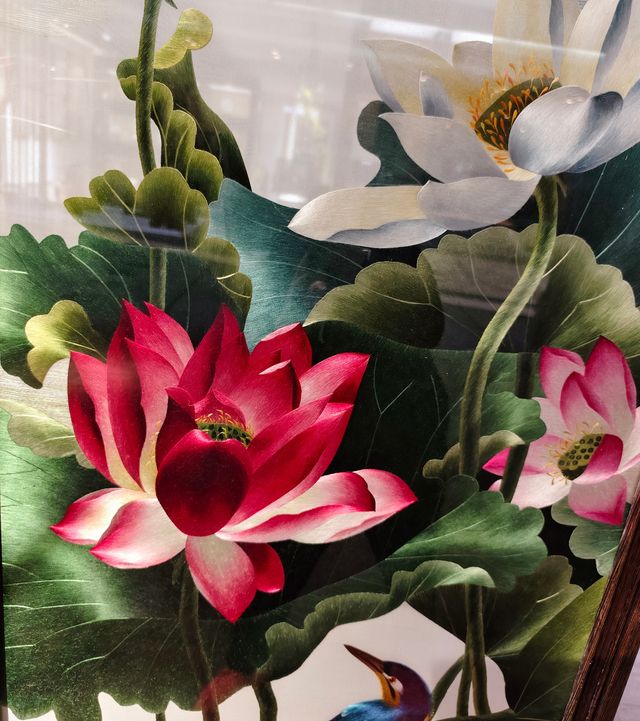 發現嶺南手作之美正反皆驚豔的雙面繡,每根線都在講故事 發現嶺南手作之美正反皆驚豔的雙面繡,每根線都在講故事