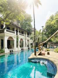 住進隱藏版清邁秘密花園！泡森林溫泉太治癒了