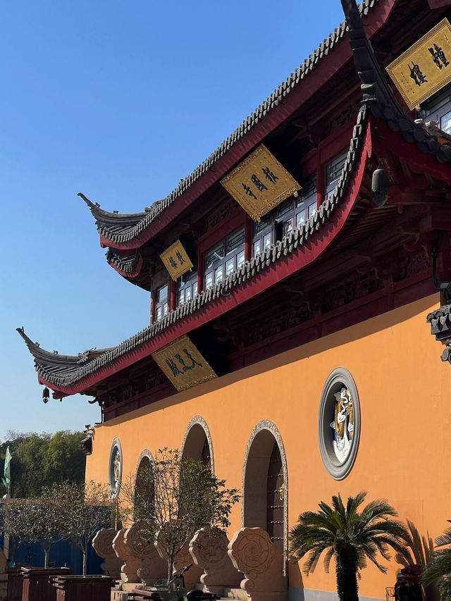 青浦私藏治癒路線！千年銀杏+關公咖啡+柴窯麵包的慢活美學