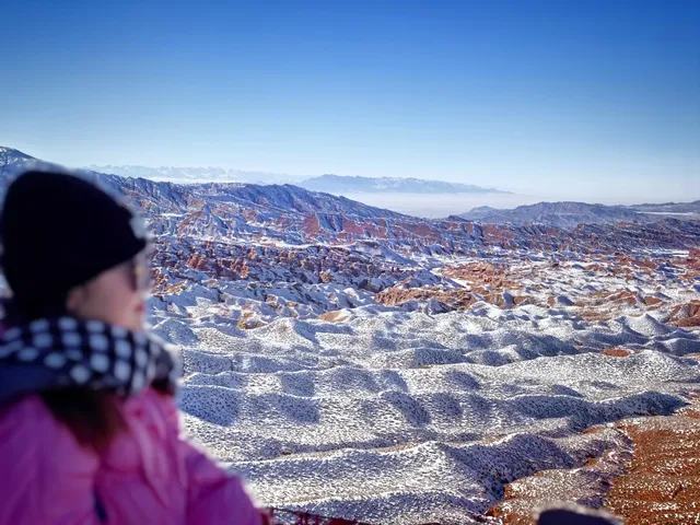 不望祁連山頂雪，錯把張掖當江南