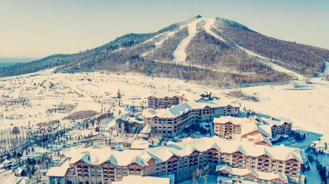 中國六大絕美雪景地!每一幀都美到窒息!快收藏! 吉林-長白山 長白山天池封凍期美得像仙境! 中國六大絕美雪景地!每一幀都美到窒息!快收藏! 吉林-長白山 長白山天池封凍期美得像仙境!