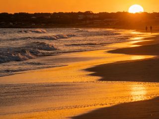 Geraldton, Perth: Coastal Charm & Outback Adventures
