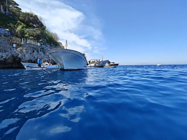 聽朋友推薦，報了一個意大利半自由行團（無廣