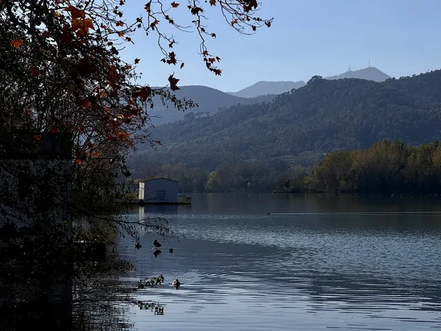 巴塞周邊小眾寶藏Lake of Banyoles 巴塞周邊小眾寶藏Lake of Banyoles