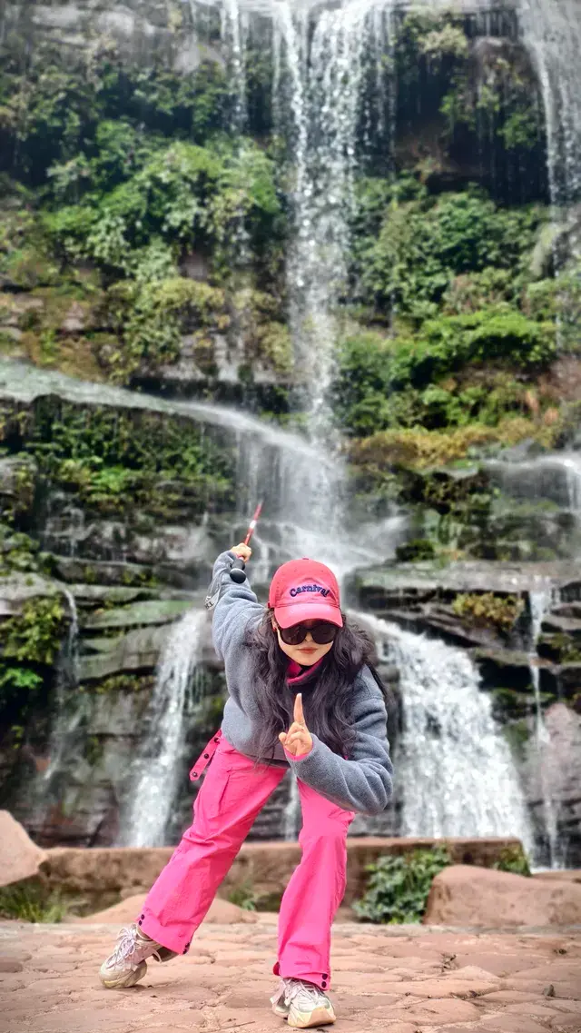 【成都天台山手記|與螢火一起登頂的初夏】 【成都天台山手記|與螢火一起登頂的初夏】