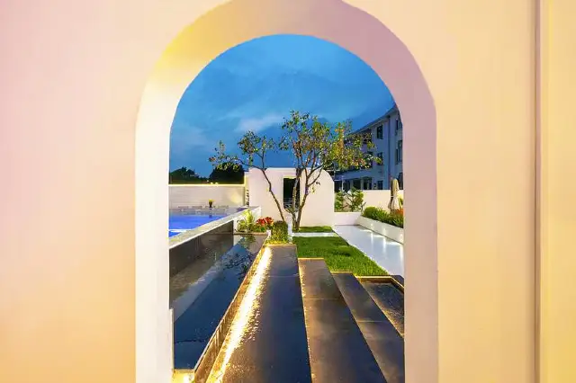 絕了！挖到迪士尼門口的神仙民宿，住進北歐森林裡！