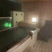 自己房浸住温泉睇富士山 - 鐘山苑酒店