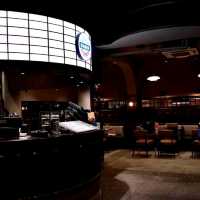 คาเฟ่ feelยุโรปที่เปิด 24ชั่วโมง