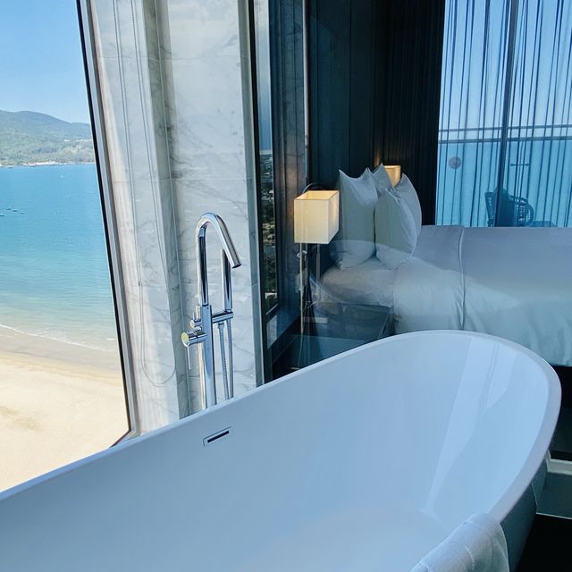 Danang - the best beach front hotel 
