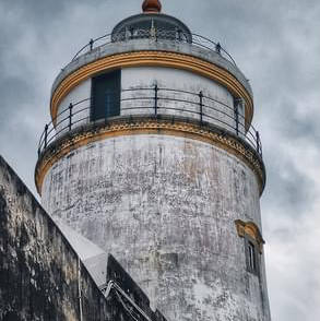 Guia Lighthouse