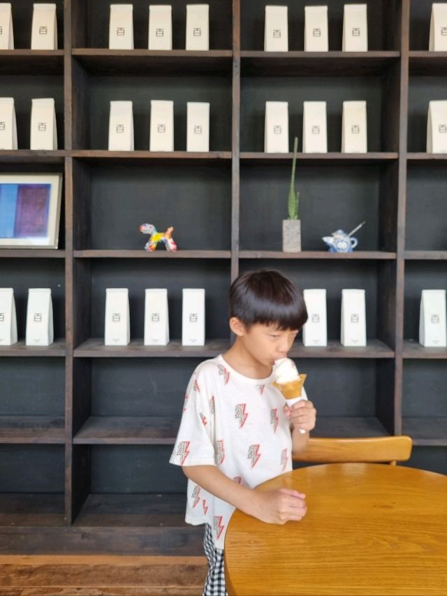 이토록 감성 가득한 아이스크림 카페라니!
