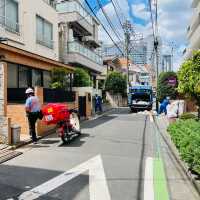 🇯🇵 Japanese neighbourhood