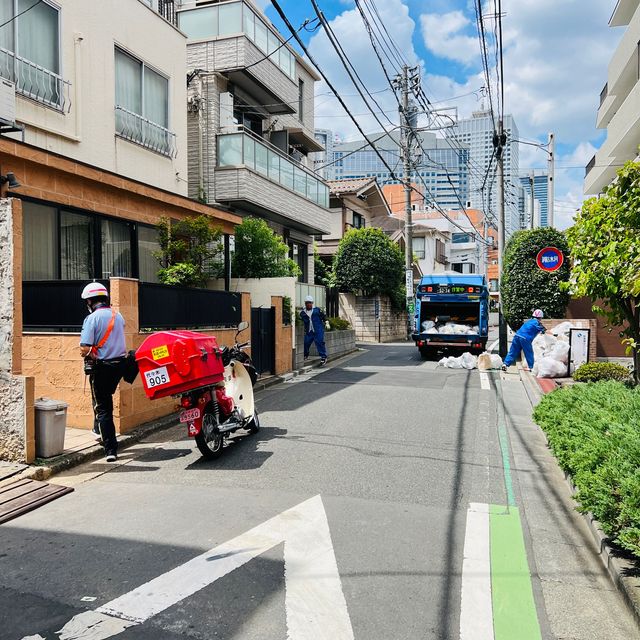 🇯🇵 Japanese neighbourhood