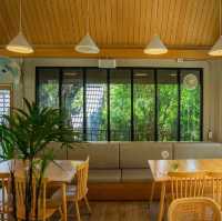  Care Na Cafe' Phitsanulok 
