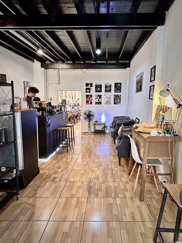 กาแฟเข้มข้น ที่ MEJAI JEWELRY STUDIO เมืองจันท์