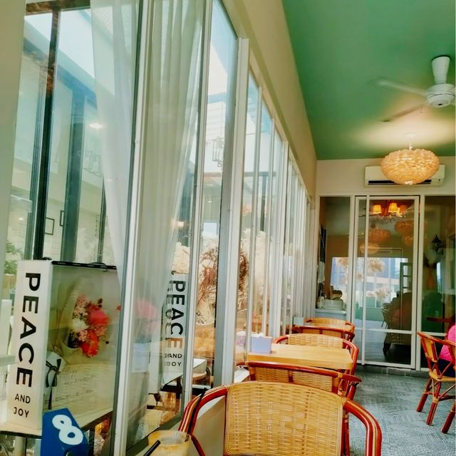 Petit Mary Patisserie French Cuisines