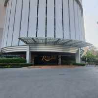 พาชมโรงแรมรอยัลริเวอร์