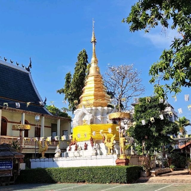วัดลอยเคราะห์  เชียงใหม่