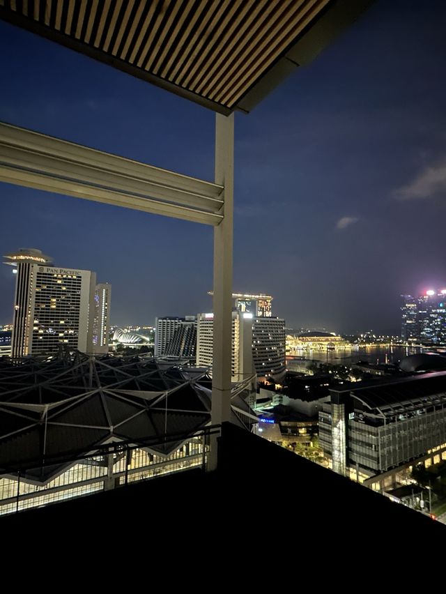 JW Marriot Pools and Facade 