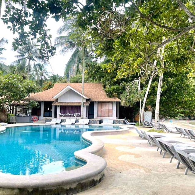 ที่พักสุดโรแมนติค บนหาดไร่เลย์