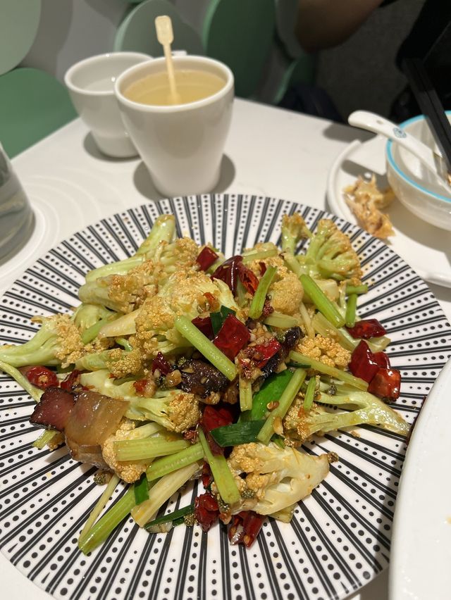 街坊酸菜魚🐟