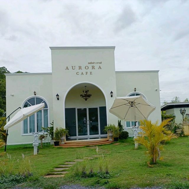 Aurora cafe พิษณุโลก