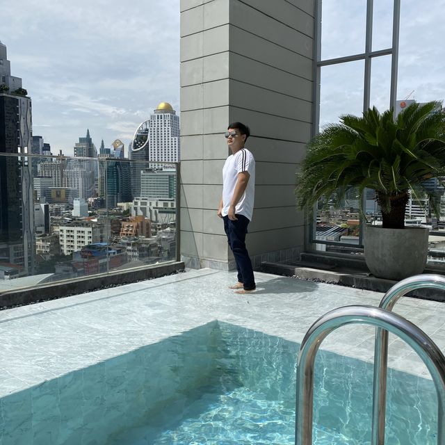 akara bangkok โรงแรมตกแต่งสวย