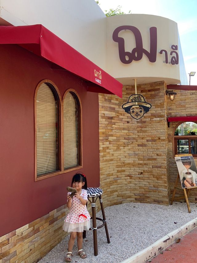 Charlee Choco & Cocoa Shop