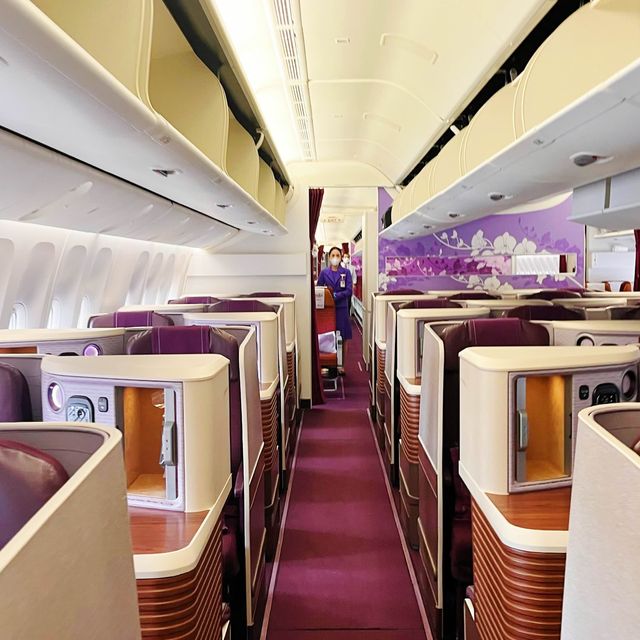 TG417 BKK-KUL Royal Silk