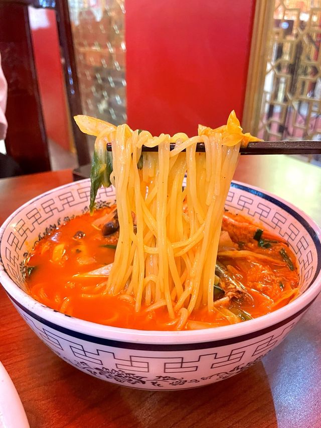 인천 차이나타운 맛집, 하얀 짜장면으로 유명한 연경