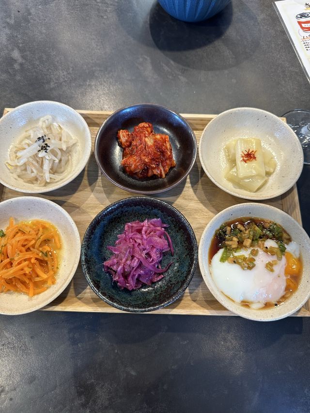 表参道 薬膳と濃厚参鶏湯 shiari samgyetang