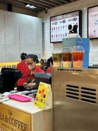 เครื่องดื่มชาตรามือ แบรนด์คนไทย อร่อยยกนิ้ว