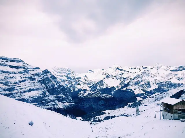 Discover amazing Jungfraujoch top of Europe