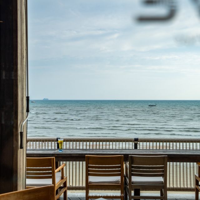 เปลี่ยนหน้าร้อนให้เป็นน่ารัก กับ REEVE Beach Club 