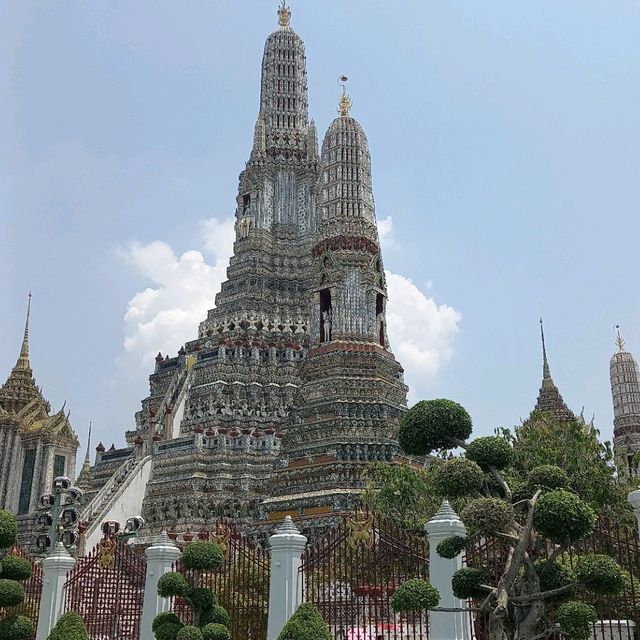วัดอรุณราชวรารามราชวรมหาวิหาร