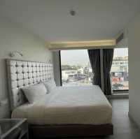 Justice Hotel (โรงแรมจัสติส)