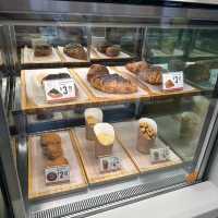 Singapore’s First 7/11 Café