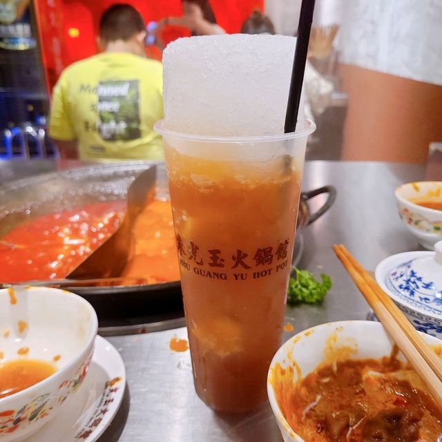 內地大熱的網紅火鍋店!朱光玉火鍋館


