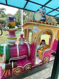 深圳親子遊 逛超大動物園