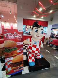 Big Boy ร้านเบอร์เกอร์ชื่อดังจากอเมริกา 🍔🍟🍦