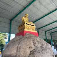 ทำบุญหย่อนใจที่วัดเขาตะแบก