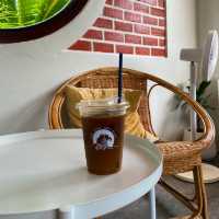 Cafe ริมทะเลบรรยายกาศดีฟุดๆ
