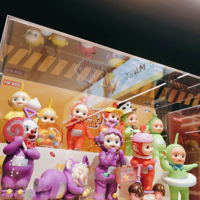台北｜🎄🫧🤖POP MART ROBOSHOP 泡泡瑪特機器人商店(新光三越南西店三館店F1)