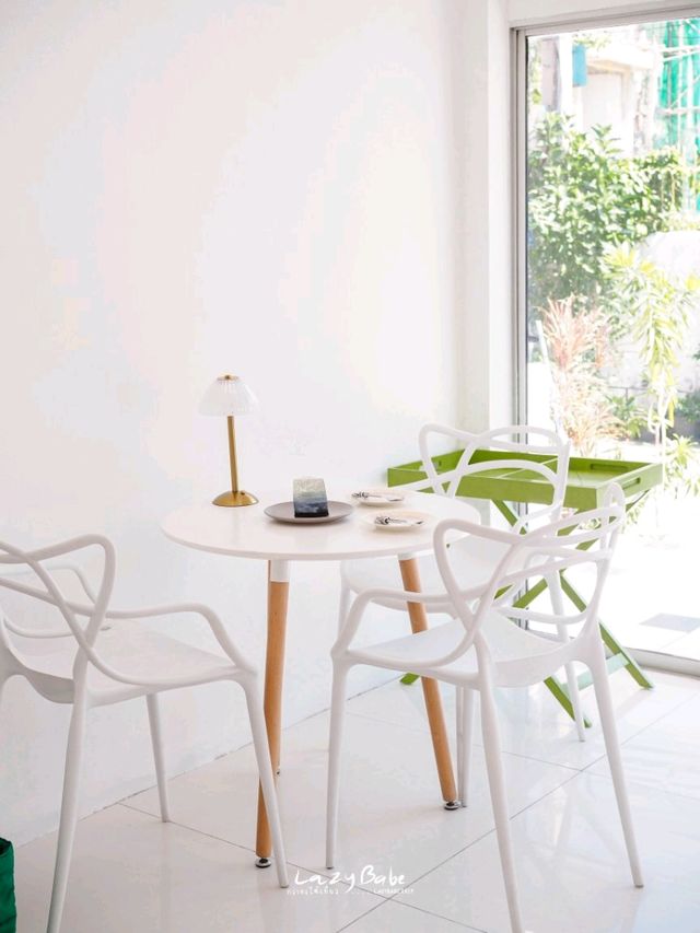 คาเฟ่ลับ เค้กอร่อย สไตล์ Modern French-Korean