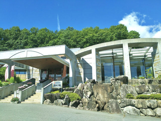 แช่ออนเซ็นแอปเปิ้ล ที่รร.Takamori Onsen