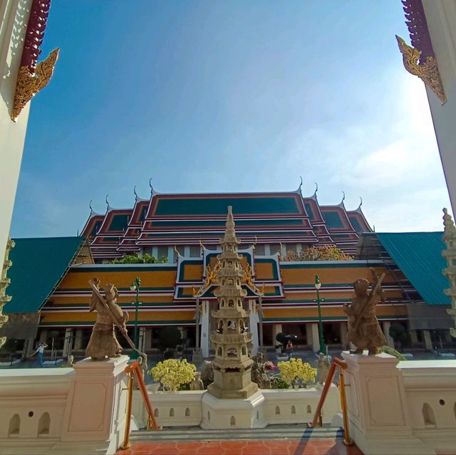 เที่ยวสายบุญ เที่ยววัดสุทัศน์