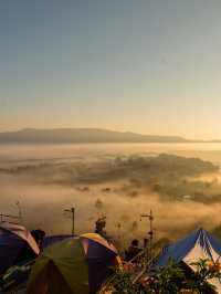 ชมทะเลหมอก 360 องศา ที่ เขาตะเคียนโง๊ะ  
